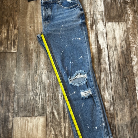 NWT Signature 8 Distressed jeans - Picture 12 of 12